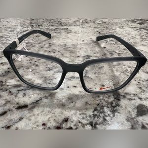 Brand, new men’s Nike ophthalmic glasses.